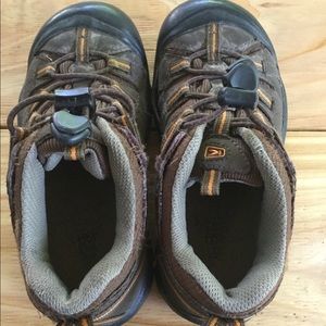 Brown Keen multi purpose kids shoes